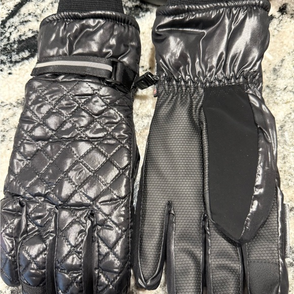 Winter boot and glove bundle! Two for one! Size 11 and gloves M-L. Waterproof! - Picture 2 of 11